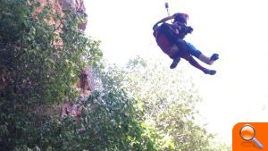 Bomberos del Consorcio rescatan a un barranquista herido en Millares - (foto 2)